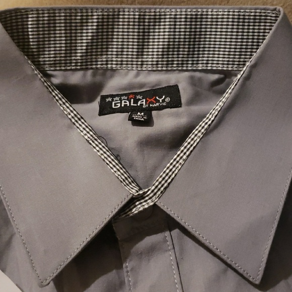 Shirt - Picture 2 of 3